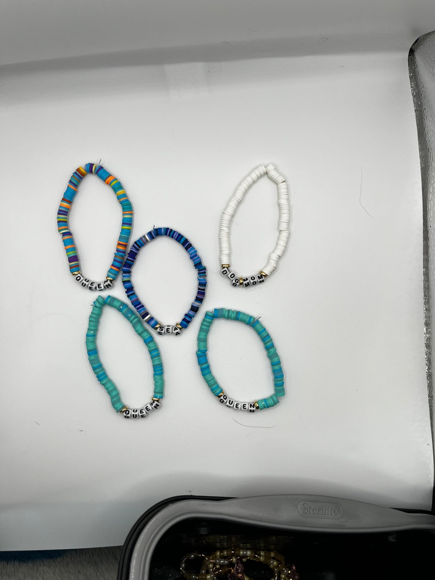 Single bracelets