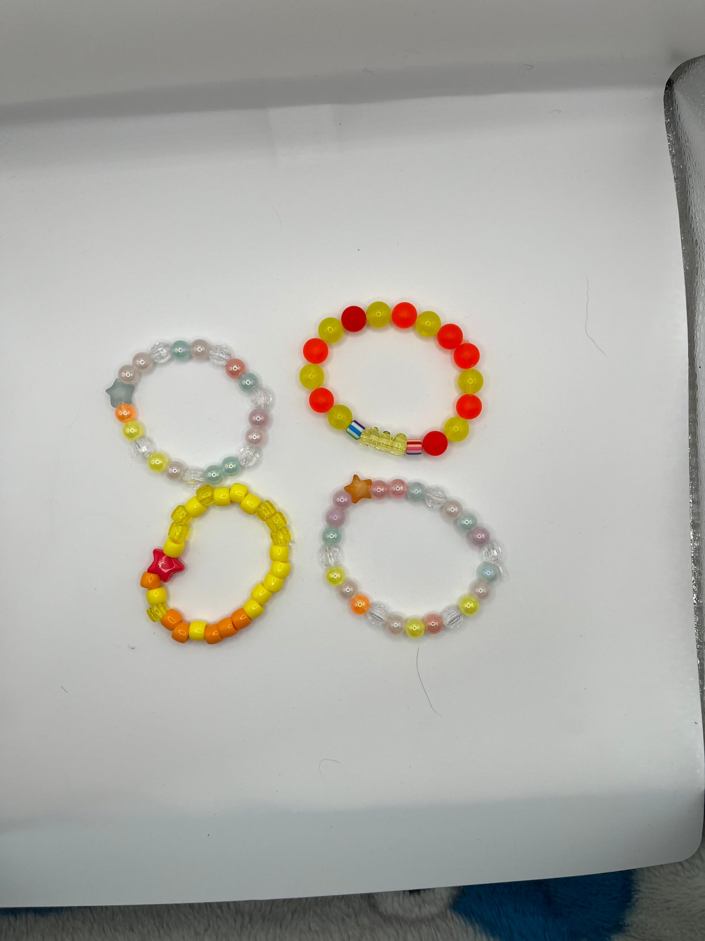 Single bracelets