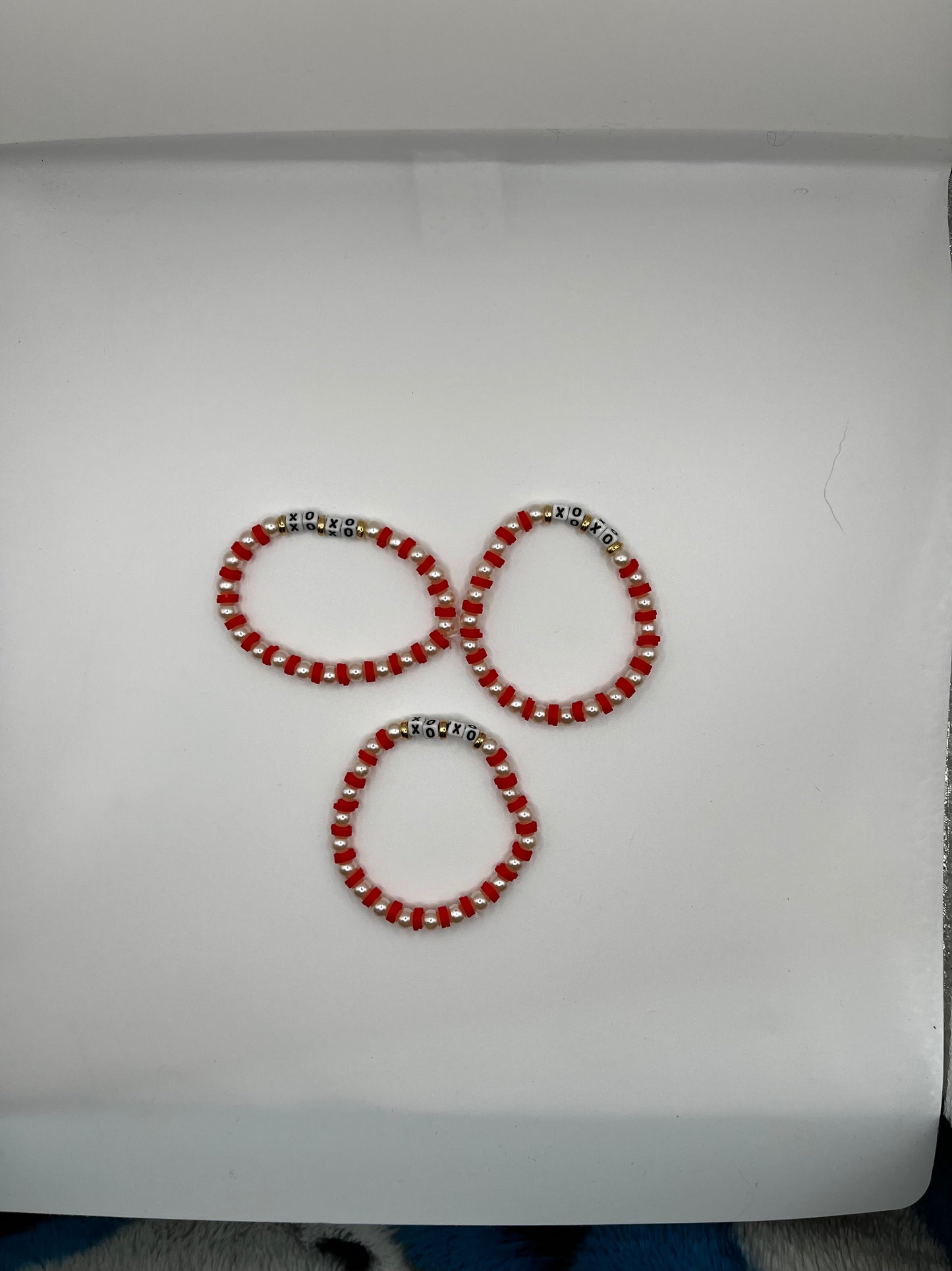 Single bracelets