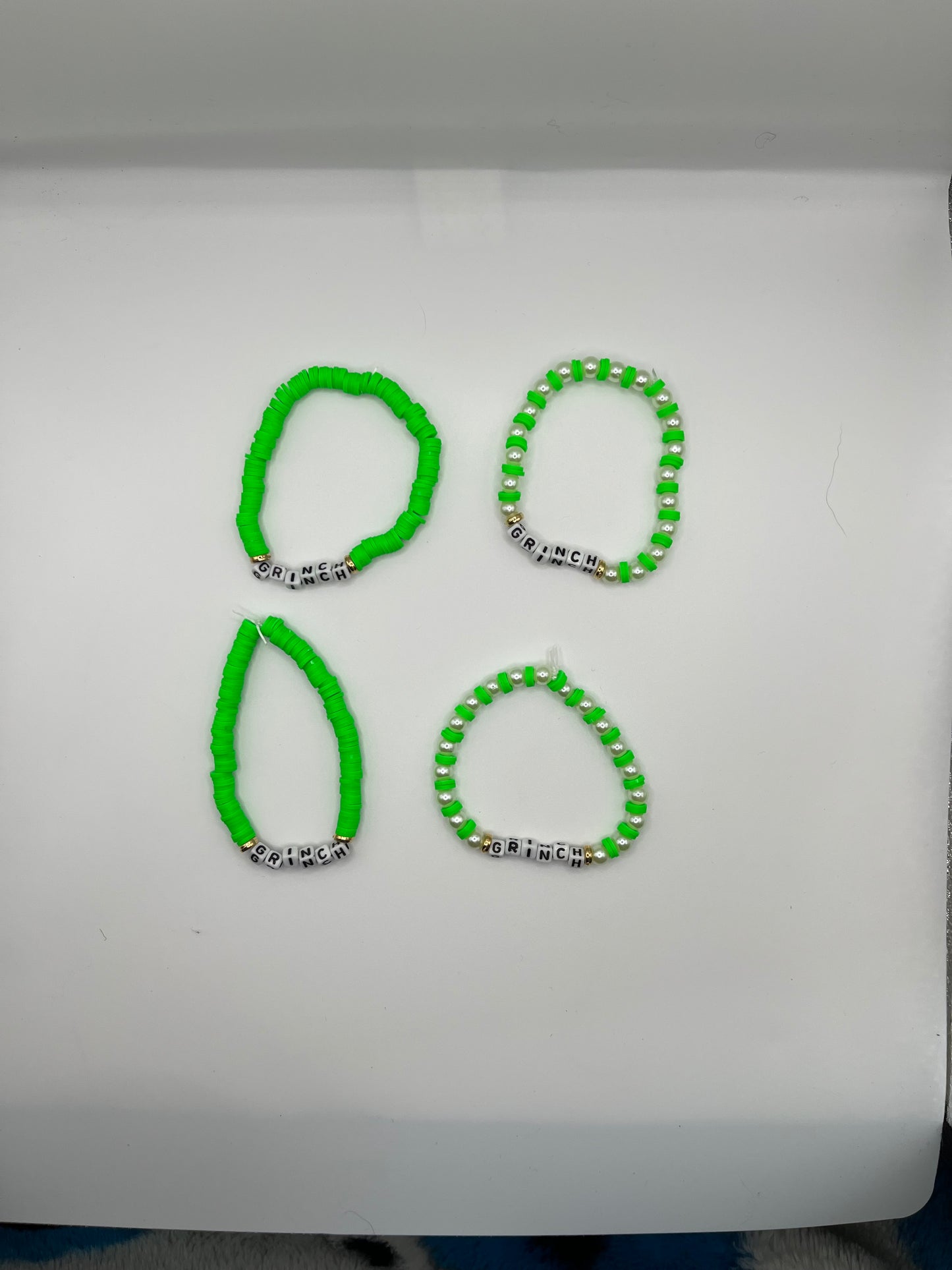 Single bracelets
