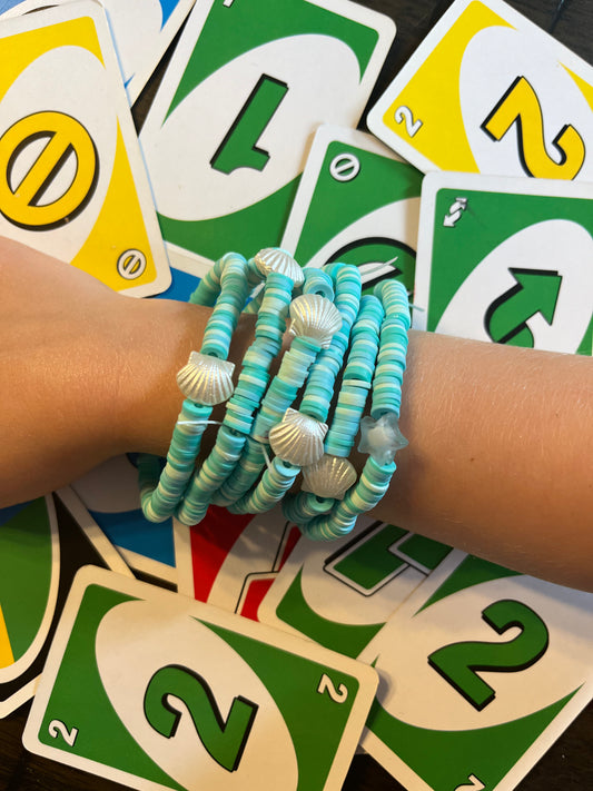 UNO challenge bracelets