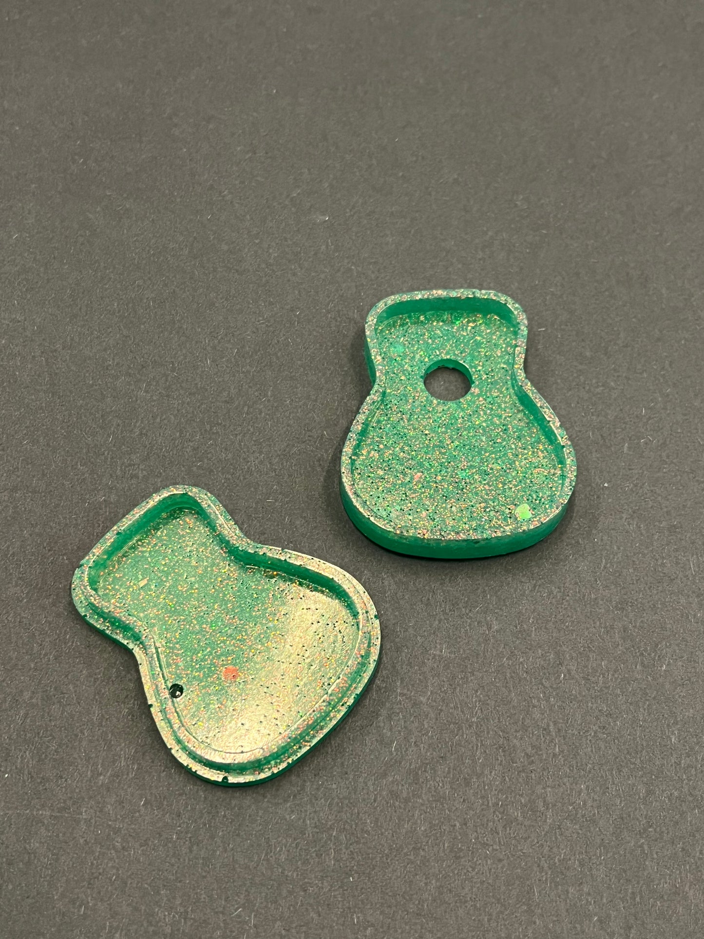 Guitar pick holder